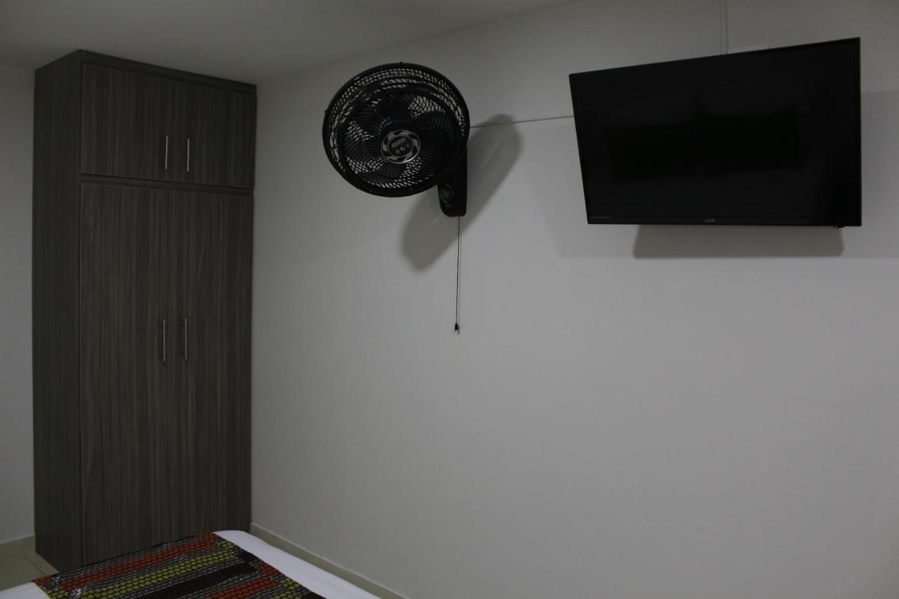 Hotel Pereira 421 المظهر الخارجي الصورة